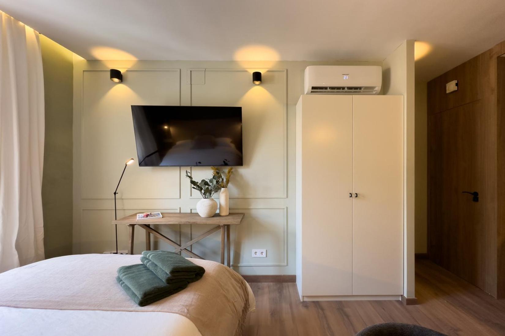 Oasis Suites Near Picasso Museum Barcellona Esterno foto