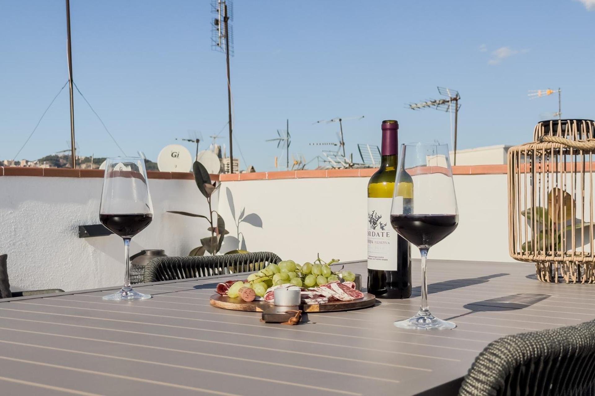 Oasis Suites Near Picasso Museum Barcellona Esterno foto